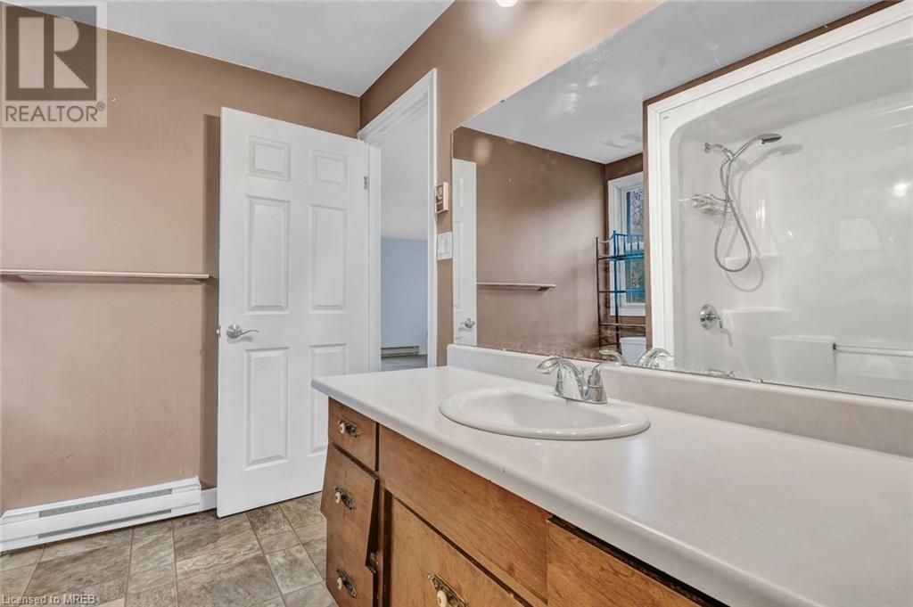 20 Walnut Street, Zurich, Ontario  N0M 2T0 - Photo 23 - 40562166