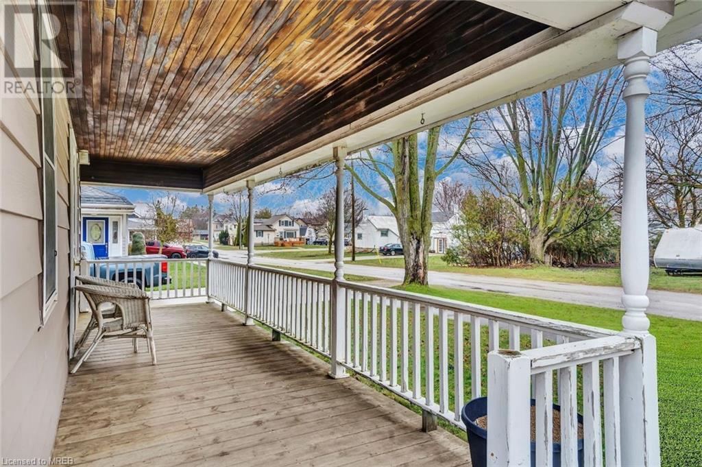 20 Walnut Street, Zurich, Ontario  N0M 2T0 - Photo 36 - 40562166