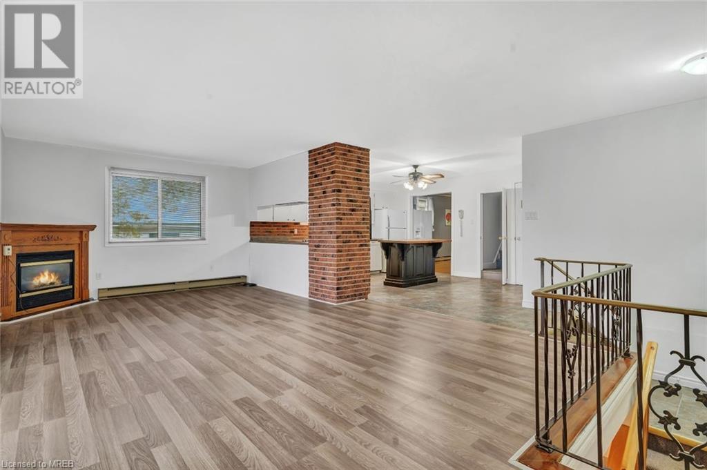 20 Walnut Street, Zurich, Ontario  N0M 2T0 - Photo 4 - 40562166