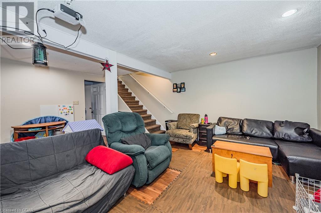 80 Ferman Dr Drive Unit# 38, Guelph, Ontario  N1H 8B3 - Photo 29 - 40554787