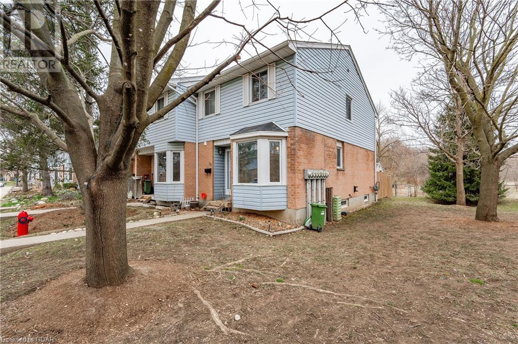 80 Ferman Dr Drive Unit# 38, Guelph, Ontario  N1H 8B3 - Photo 3 - 40554787