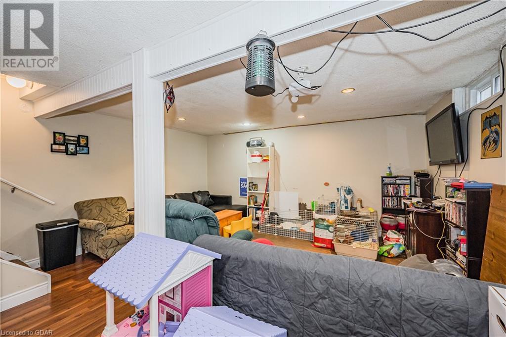 80 Ferman Dr Drive Unit# 38, Guelph, Ontario  N1H 8B3 - Photo 31 - 40554787