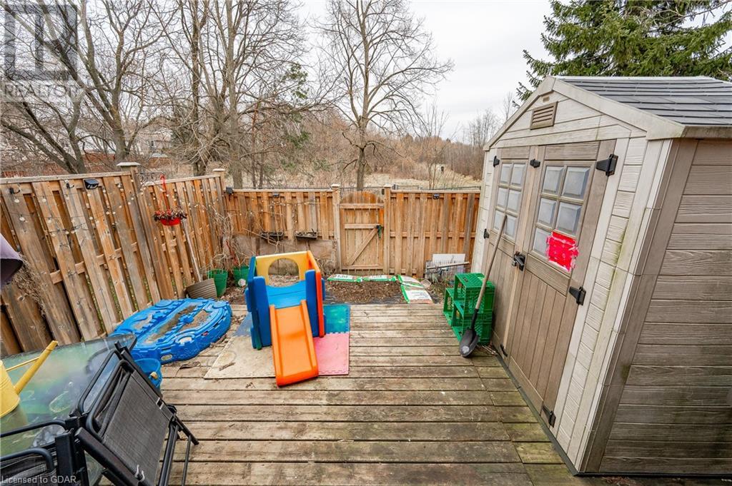 80 Ferman Dr Drive Unit# 38, Guelph, Ontario  N1H 8B3 - Photo 32 - 40554787