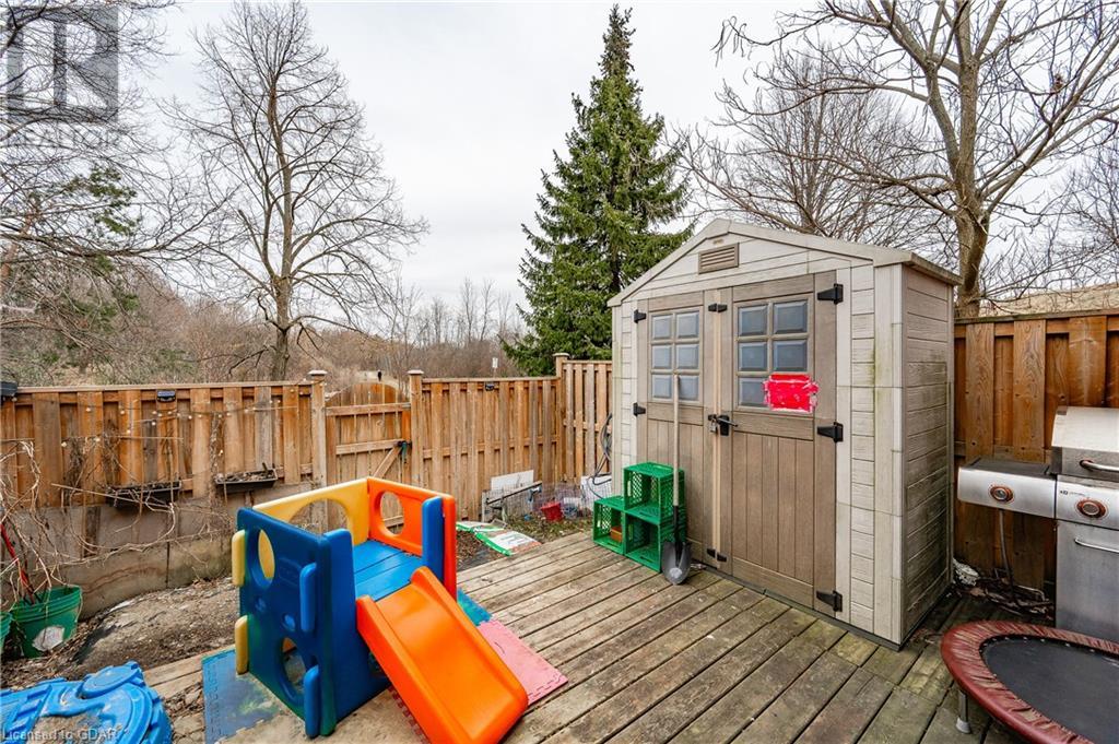 80 Ferman Dr Drive Unit# 38, Guelph, Ontario  N1H 8B3 - Photo 33 - 40554787