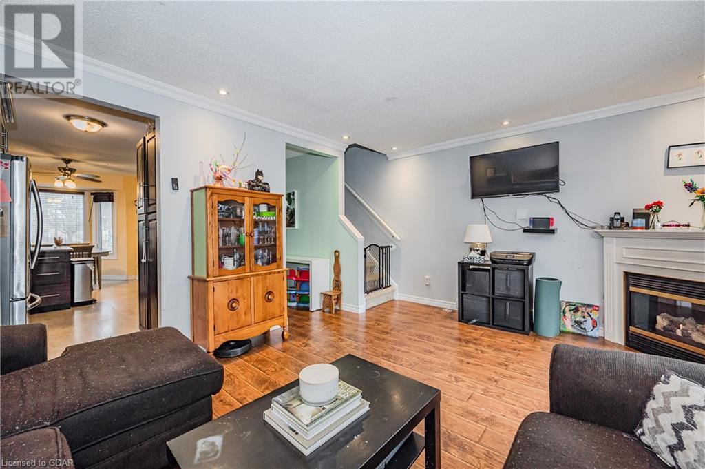 80 Ferman Dr Drive Unit# 38, Guelph, Ontario  N1H 8B3 - Photo 8 - 40554787