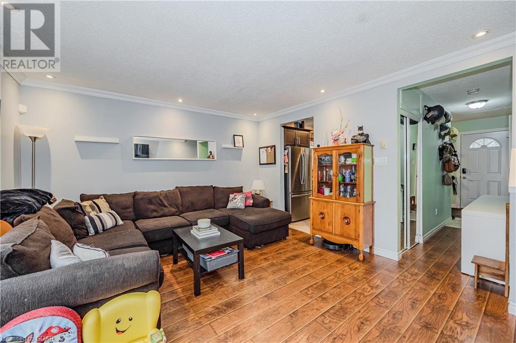 80 Ferman Dr Drive Unit# 38, Guelph, Ontario  N1H 8B3 - Photo 9 - 40554787