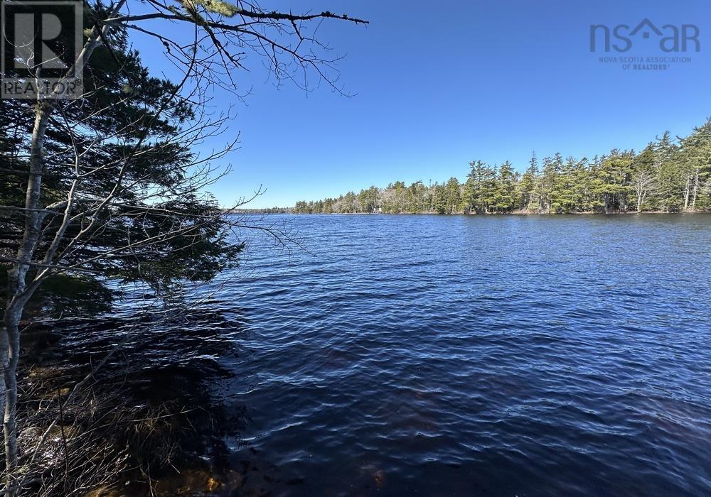 8 Bolivar Road, Waterloo, Nova Scotia  B4V 8M5 - Photo 3 - 202405942