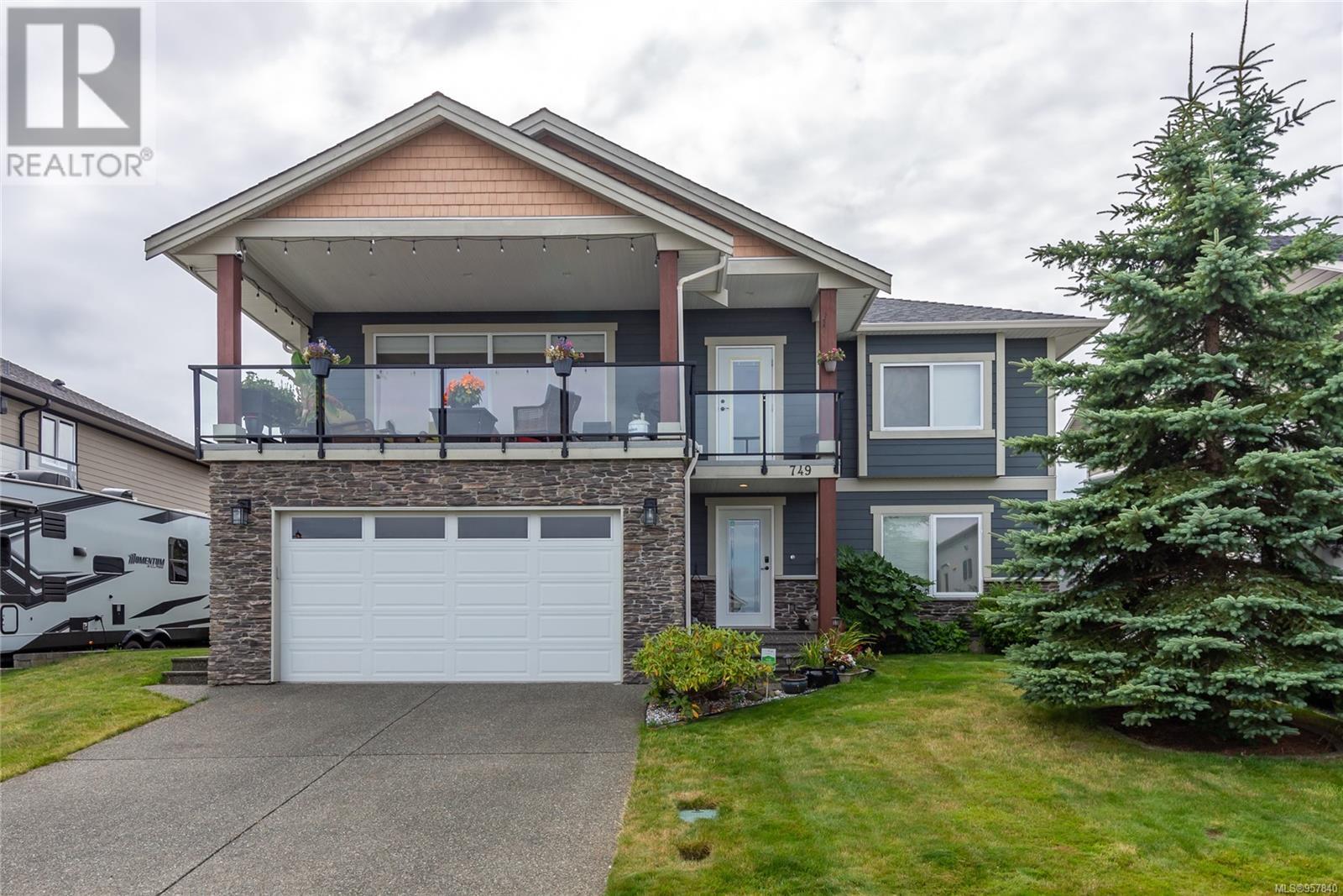 749 Timberline Dr, campbell river, British Columbia