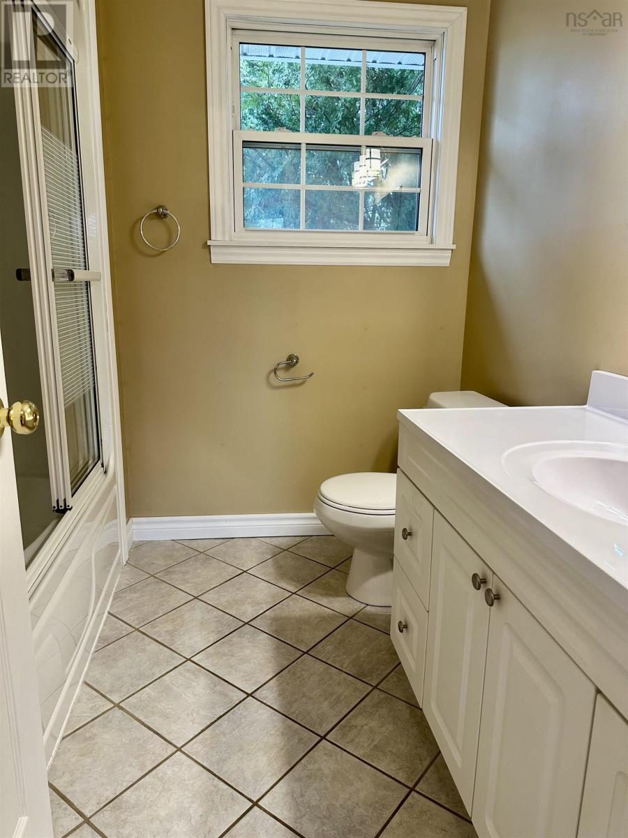 19 Oak Crescent, Port Hawkesbury, Nova Scotia  B9A 3H5 - Photo 12 - 202405955