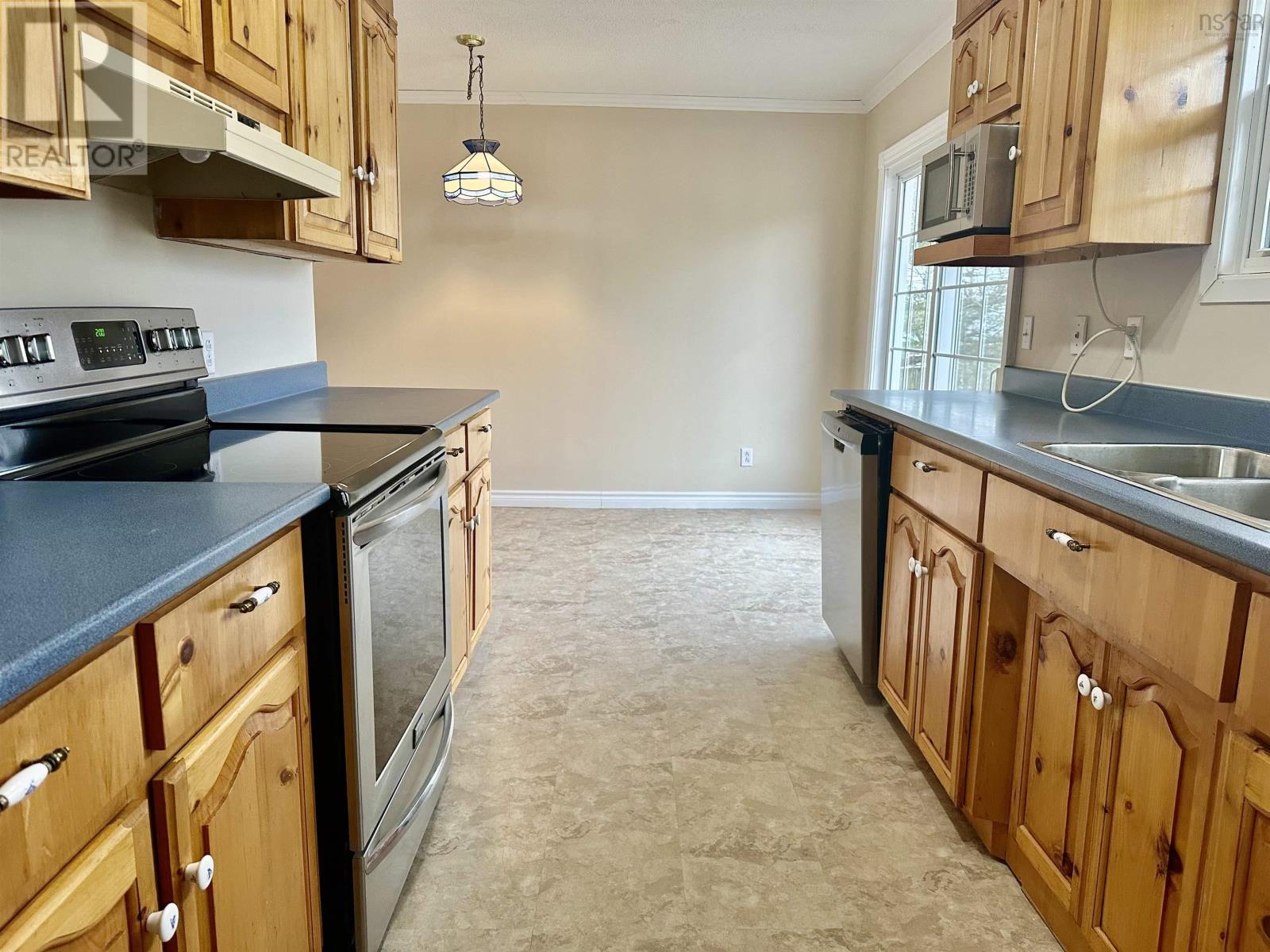 19 Oak Crescent, Port Hawkesbury, Nova Scotia  B9A 3H5 - Photo 5 - 202405955