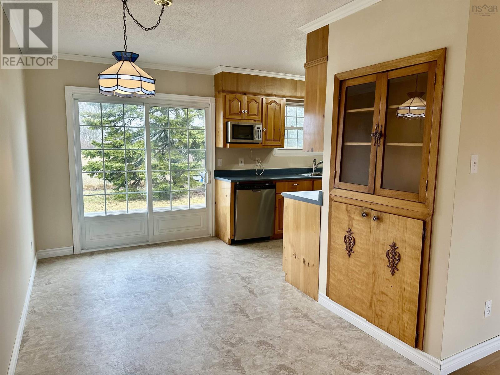 19 Oak Crescent, Port Hawkesbury, Nova Scotia  B9A 3H5 - Photo 7 - 202405955