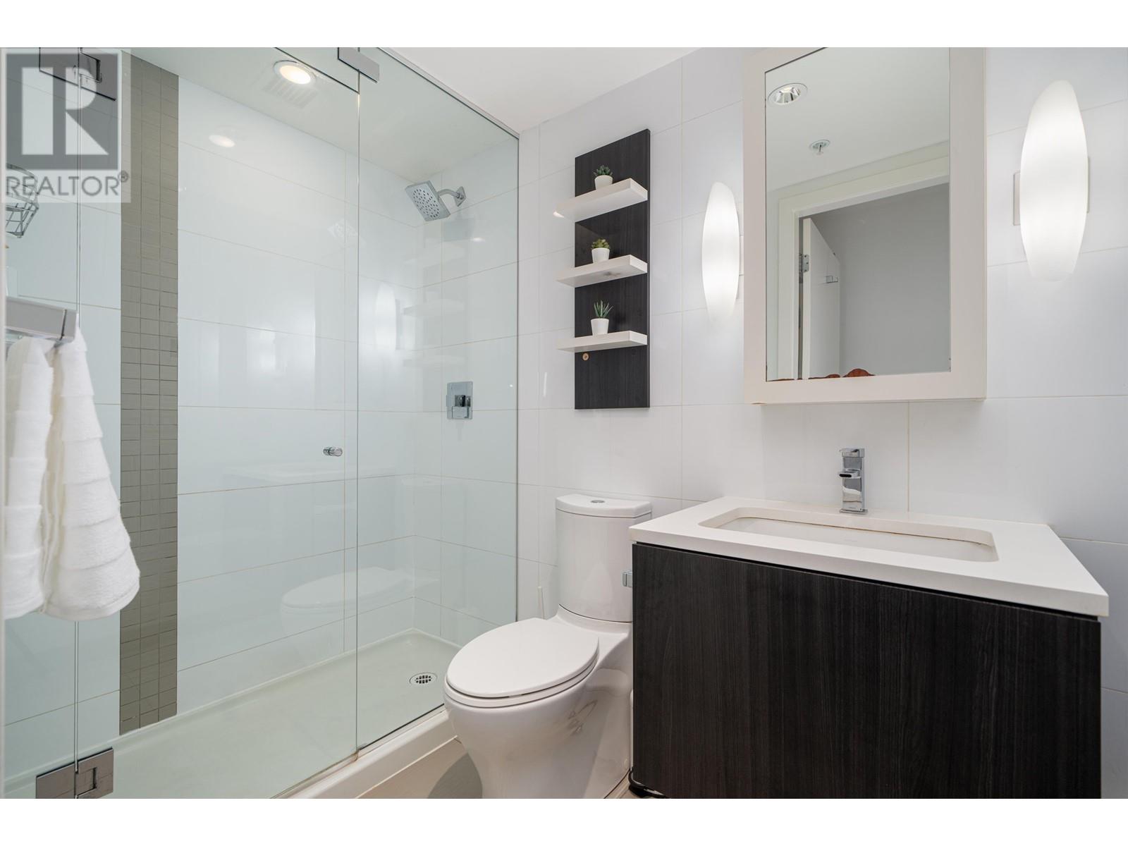 302 1775 Quebec Street, Vancouver, British Columbia  V5T 0E3 - Photo 11 - R2865504