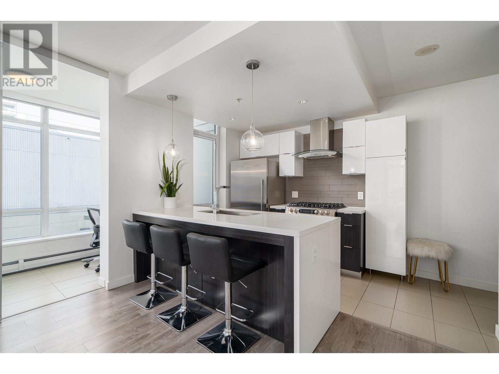 302 1775 Quebec Street, Vancouver, British Columbia  V5T 0E3 - Photo 7 - R2865504