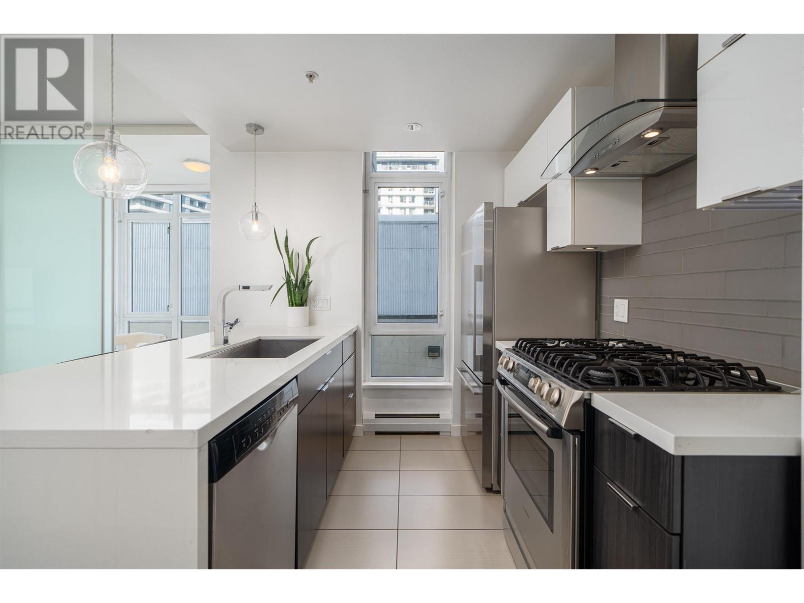302 1775 Quebec Street, Vancouver, British Columbia  V5T 0E3 - Photo 8 - R2865504