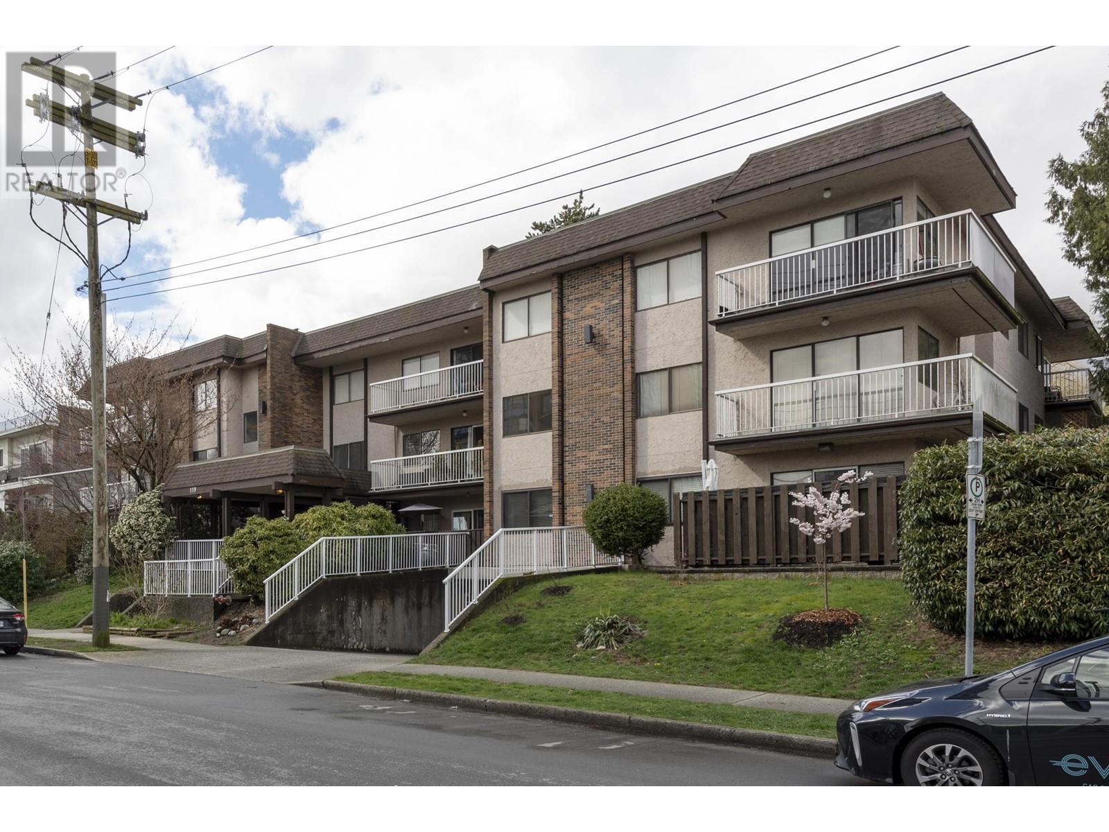 204 119 AGNES STREET, new westminster, British Columbia