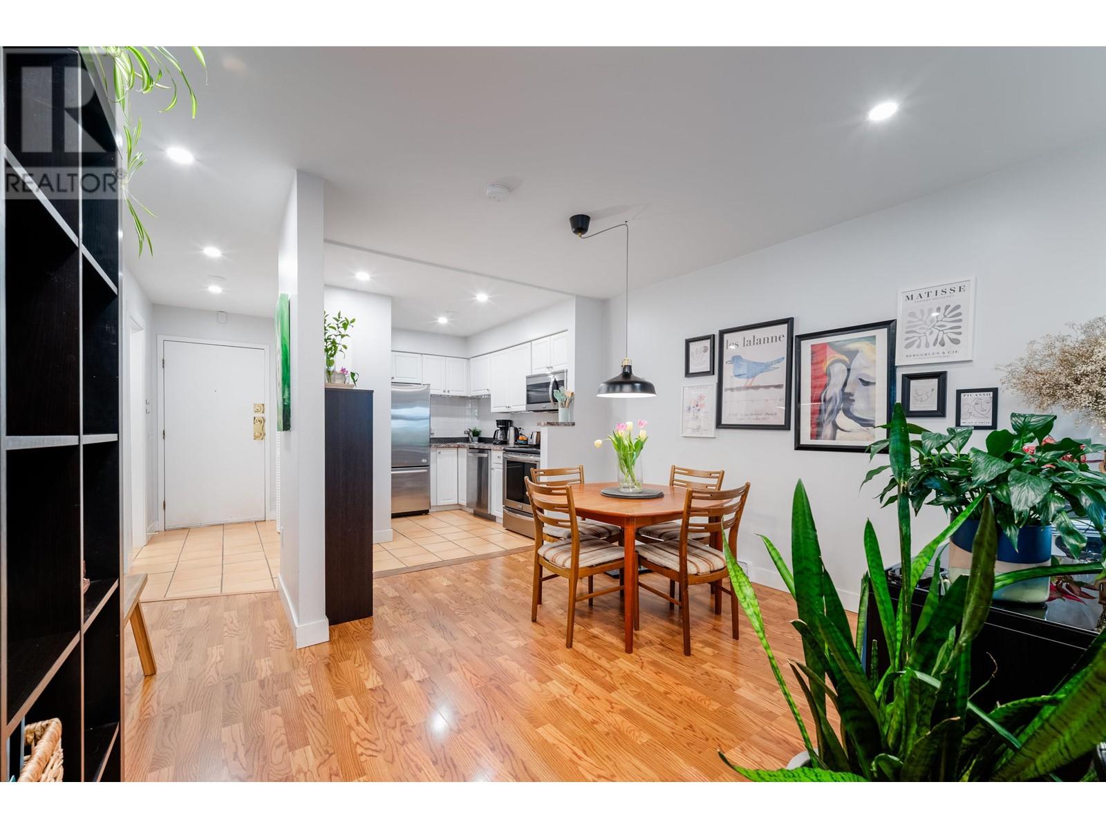 301 1717 Haro Street, Vancouver, British Columbia  V6G 1H1 - Photo 7 - R2865543