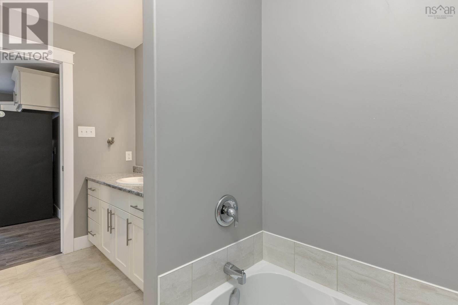 10 & 12 Corey Drive, Brookside, Nova Scotia  B2N 6G7 - Photo 31 - 202405949