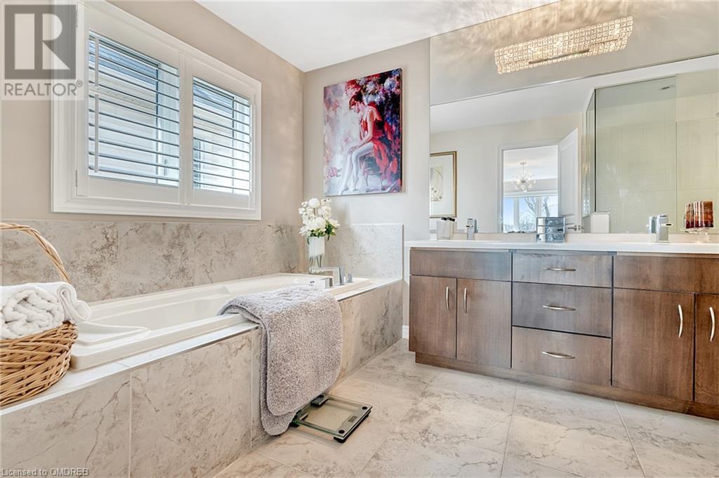 152 Echovalley Drive, Stoney Creek, Ontario  L8J 0H2 - Photo 29 - 40554285