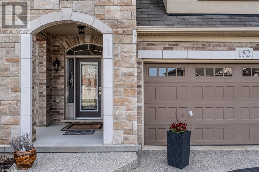 152 Echovalley Drive, Stoney Creek, Ontario  L8J 0H2 - Photo 3 - 40554285