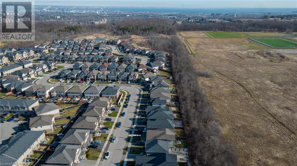 152 Echovalley Drive, Stoney Creek, Ontario  L8J 0H2 - Photo 39 - 40554285