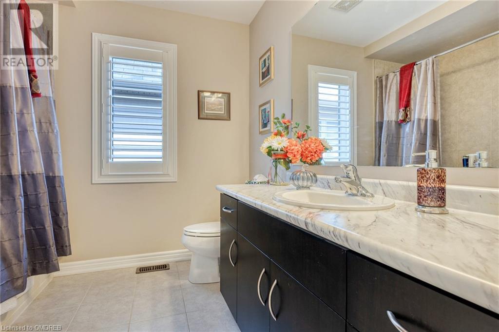 152 Echovalley Drive, Stoney Creek, Ontario  L8J 0H2 - Photo 34 - 40554285