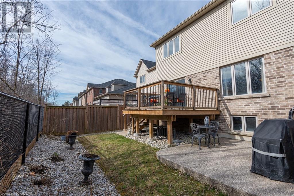 152 Echovalley Drive, Stoney Creek, Ontario  L8J 0H2 - Photo 36 - 40554285