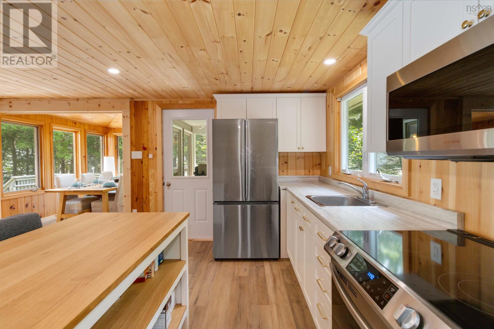 108 Natural Retreats Street, Labelle, Nova Scotia  B0T 1E0 - Photo 18 - 202405971