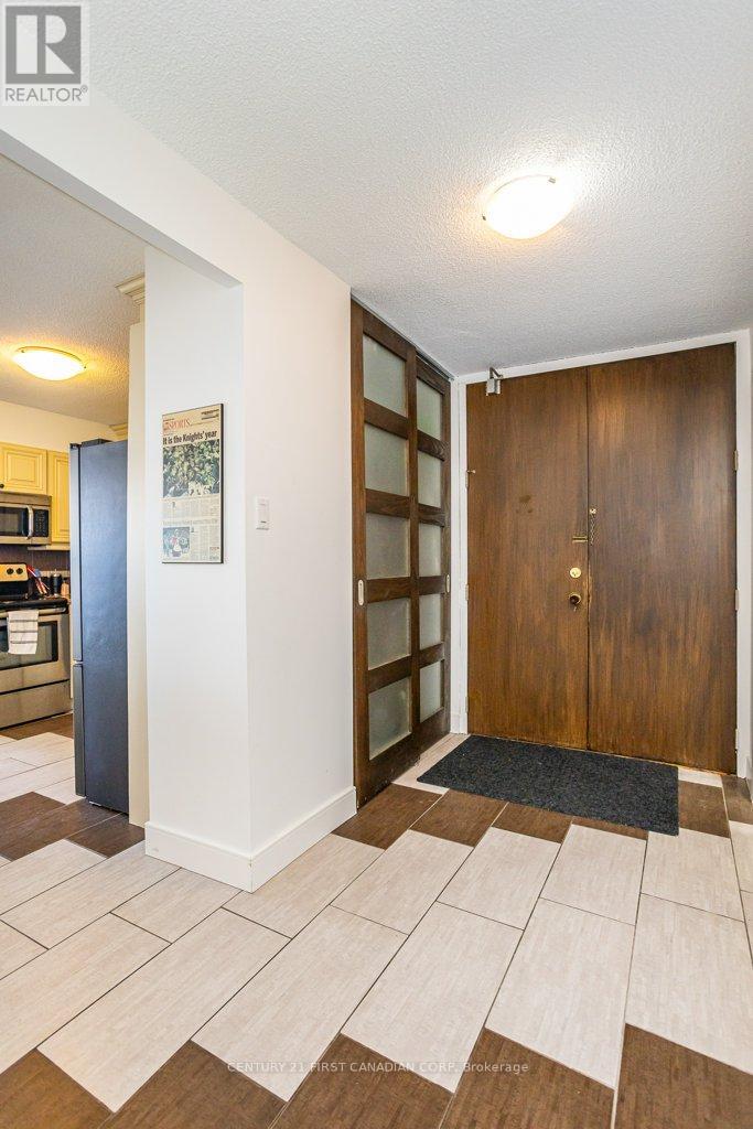 #906 -389 Dundas St, London, Ontario  N6B 3L5 - Photo 8 - X8197894