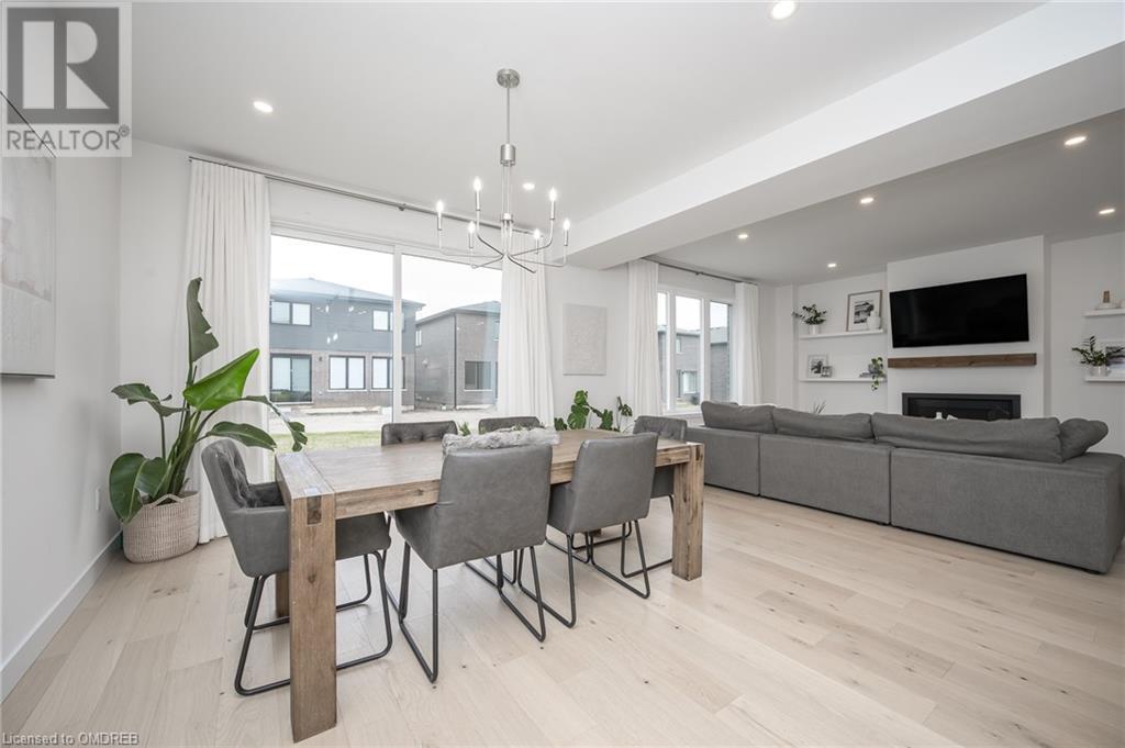 396 Springbrook Avenue, Ancaster, Ontario  L9G 3K9 - Photo 15 - 40565466