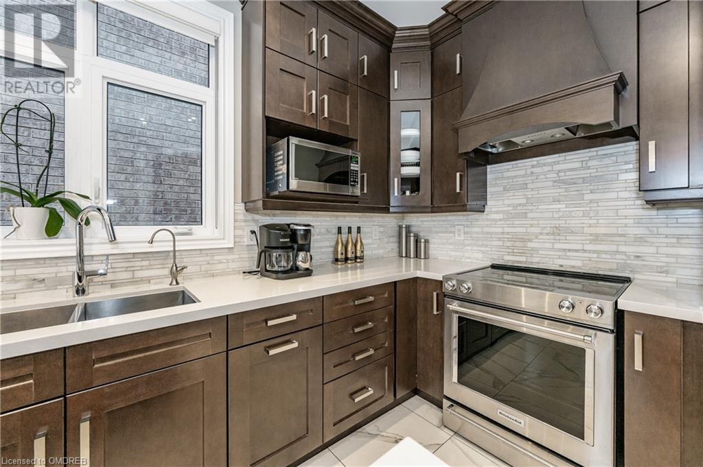 3048 Parsonage Crescent, Oakville, Ontario  L6H 7C5 - Photo 8 - 40564588