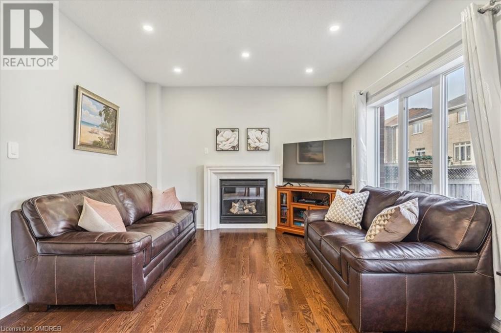 3331 Ruth Fertel Drive, Mississauga, Ontario  L5M 0H5 - Photo 13 - 40564480