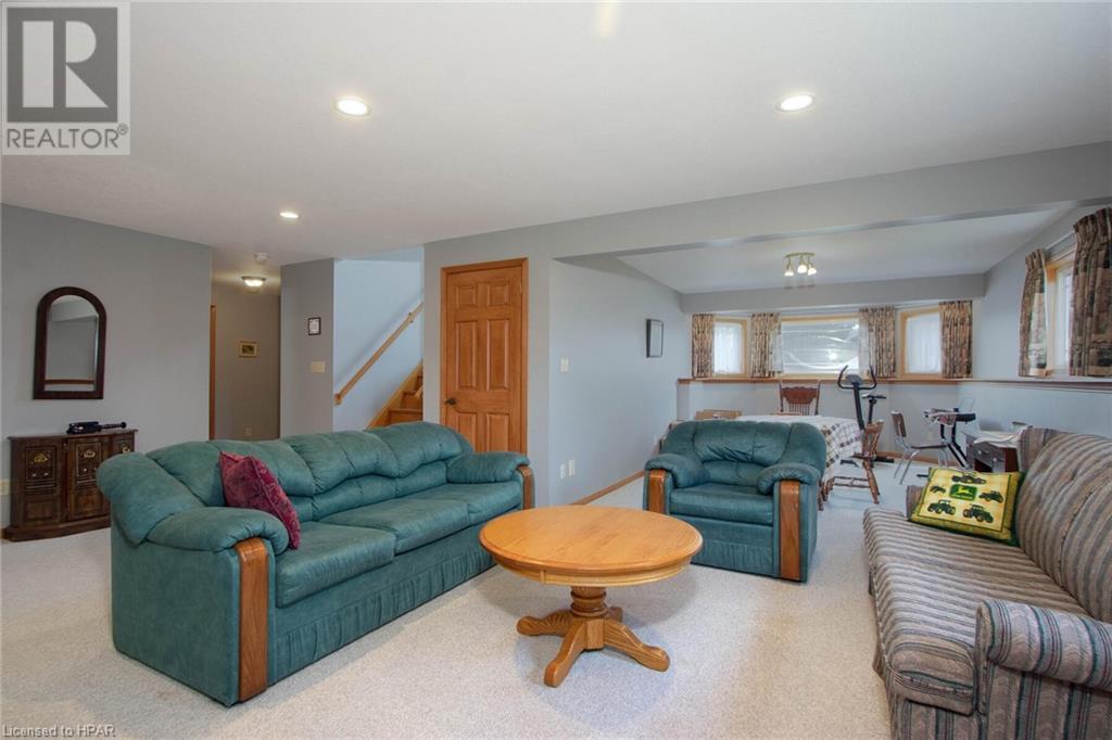 226 Jordan Crescent, Mitchell, Ontario  N0K 1N0 - Photo 25 - 40561524