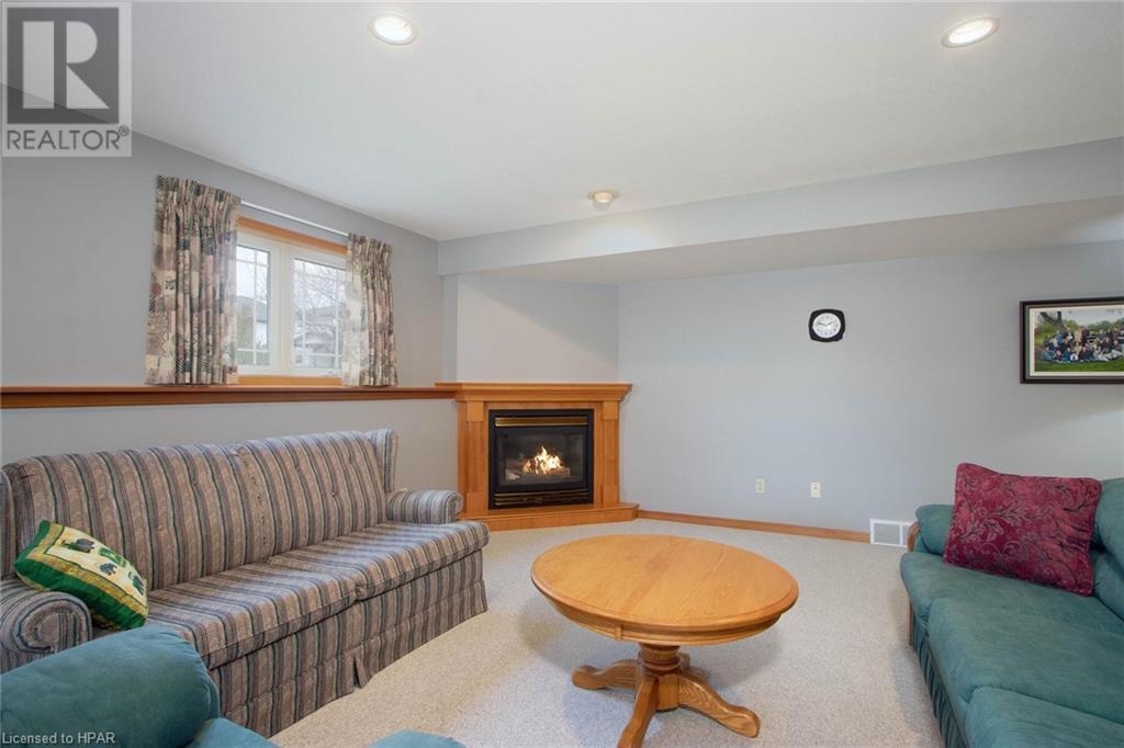 226 Jordan Crescent, Mitchell, Ontario  N0K 1N0 - Photo 27 - 40561524