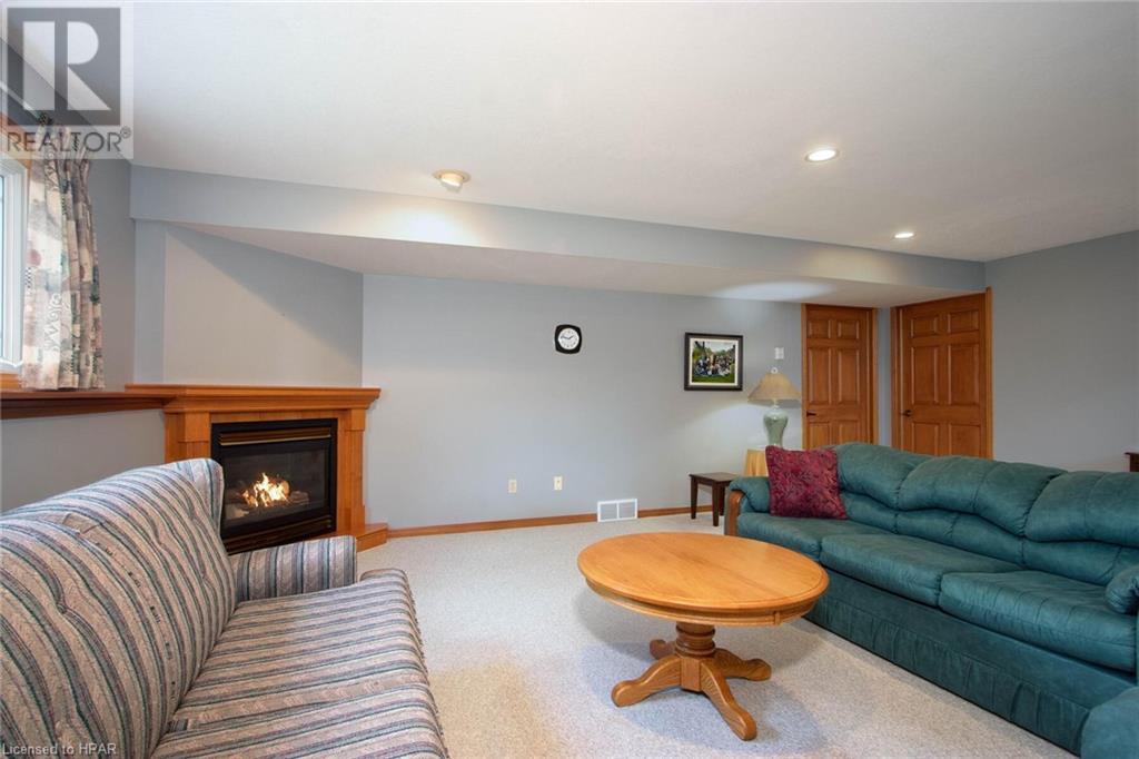 226 Jordan Crescent, Mitchell, Ontario  N0K 1N0 - Photo 26 - 40561524