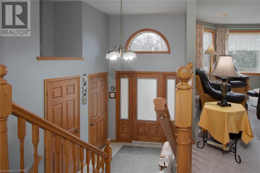 226 Jordan Crescent, Mitchell, Ontario  N0K 1N0 - Photo 4 - 40561524