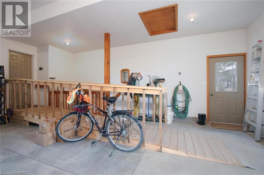 226 Jordan Crescent, Mitchell, Ontario  N0K 1N0 - Photo 37 - 40561524