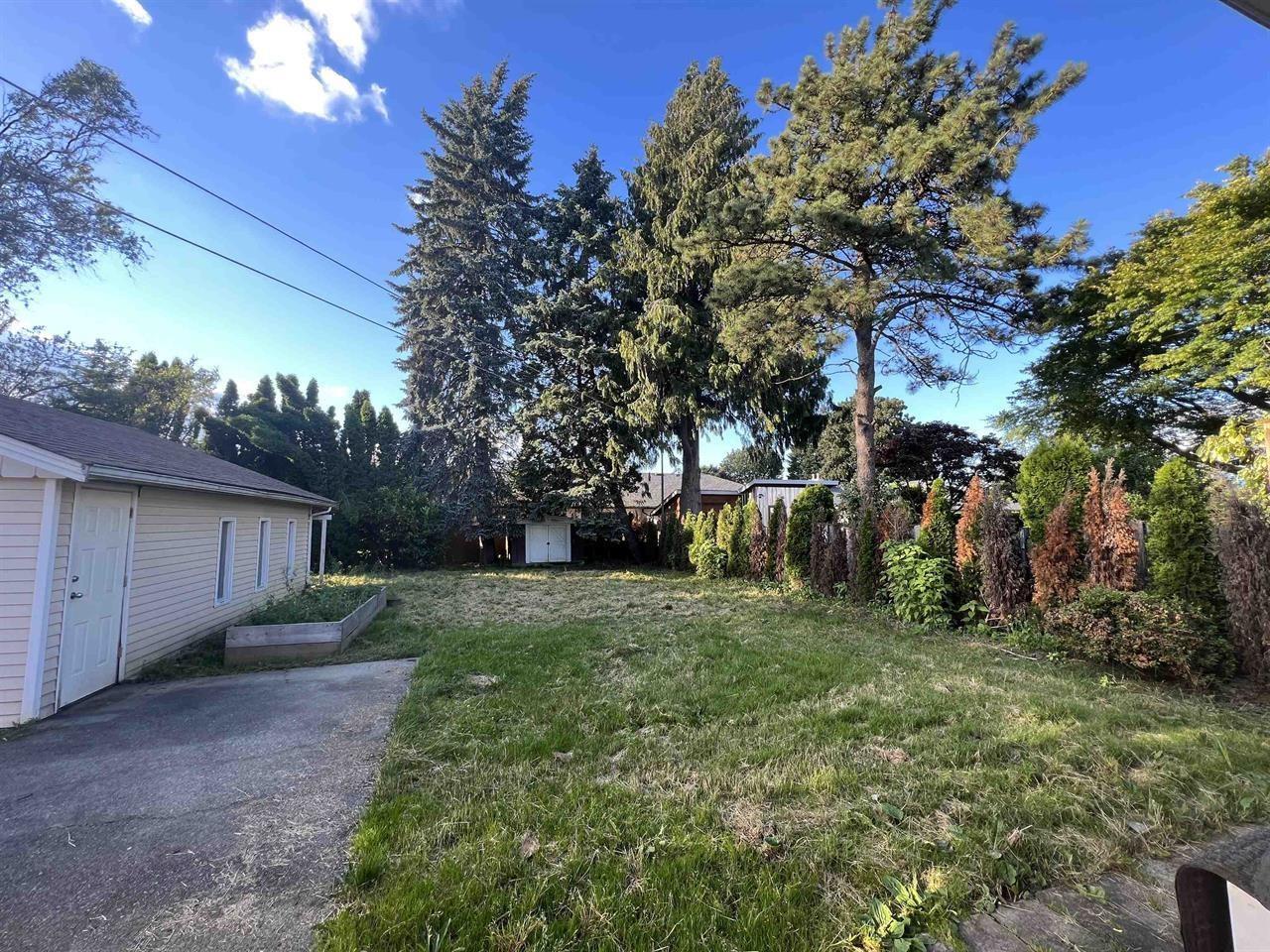 46541 Cedar Avenue, Chilliwack, British Columbia  V2P 2H3 - Photo 2 - R2864095
