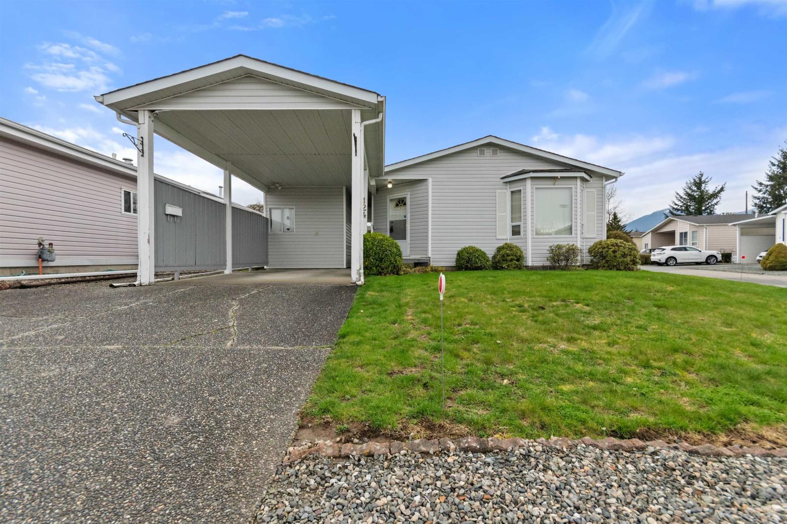 Chilliwack Manufactured Home for sale:  2 bedroom 1,128 sq.ft. (Listed 2106-02-06)