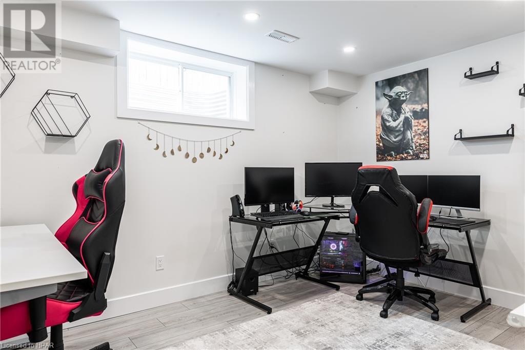 91 Bradshaw Drive, Stratford, Ontario  N5A 0G4 - Photo 36 - 40564591