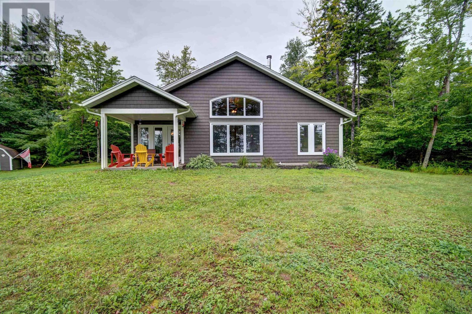 285 Eagle Rock Drive, Franey Corner, Nova Scotia  B0R 1A0 - Photo 3 - 202405995