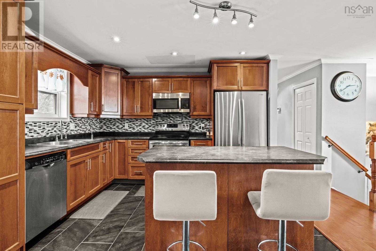 53 Sarah Crescent, Dartmouth, Nova Scotia  B2W 4Z2 - Photo 8 - 202405982