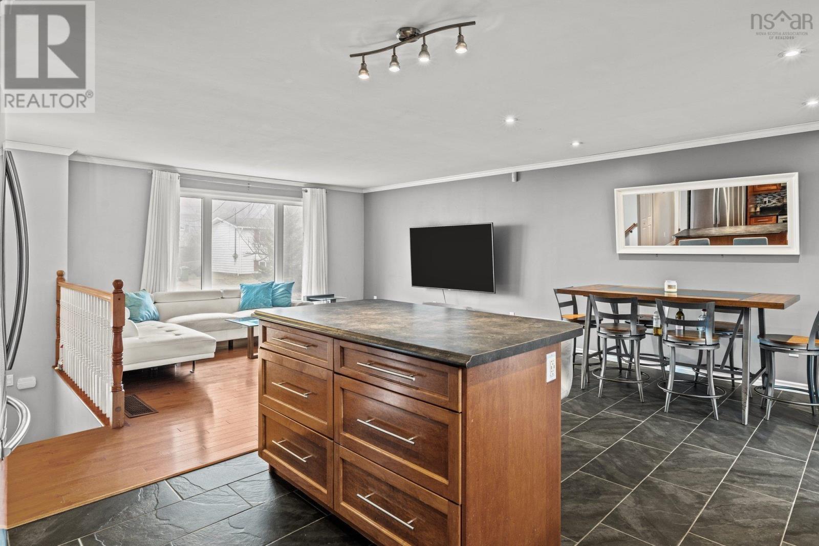 53 Sarah Crescent, Dartmouth, Nova Scotia  B2W 4Z2 - Photo 9 - 202405982