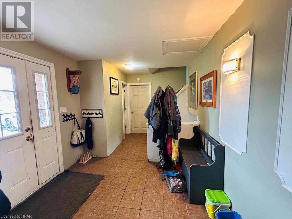 40322 Stone School Road, Wingham, Ontario  N0G 2W0 - Photo 4 - 40565645