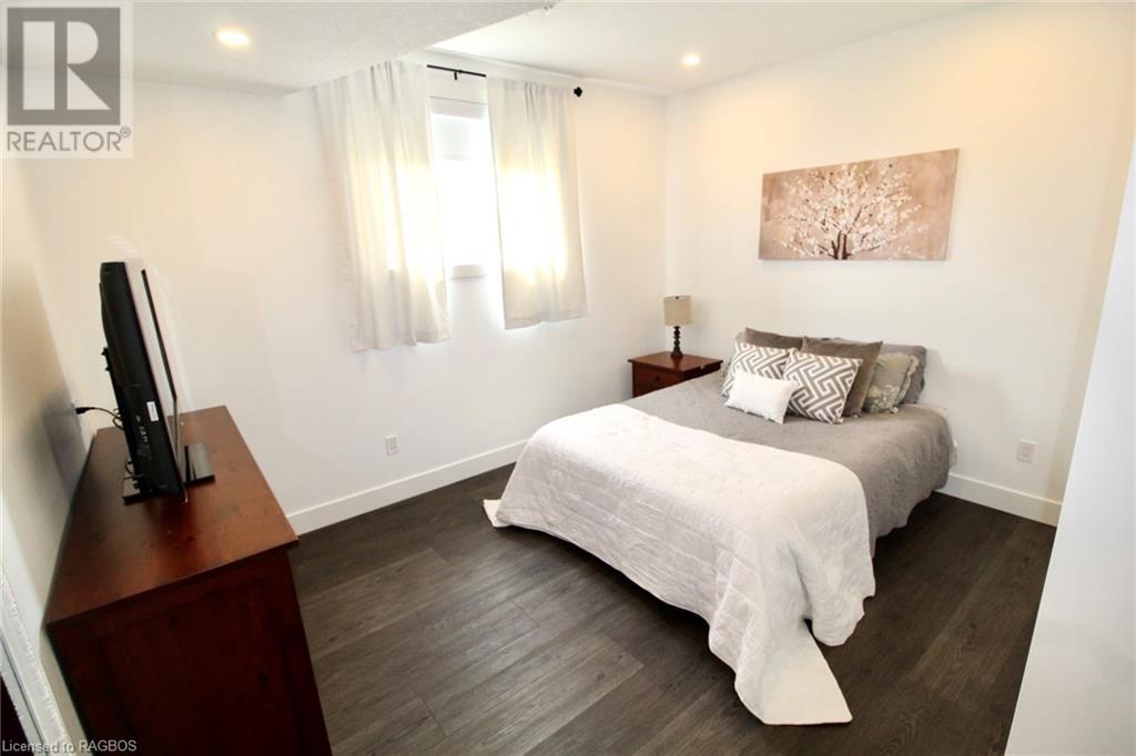 225 Devinwood Avenue, Walkerton, Ontario  N0G 2V0 - Photo 39 - 40559774