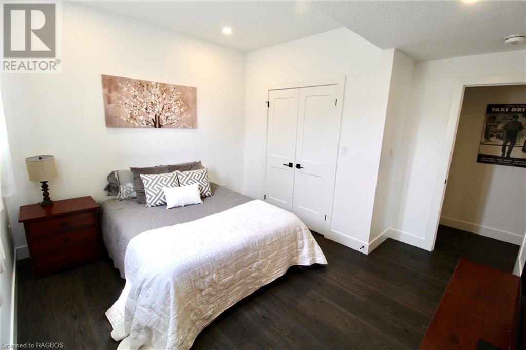 225 Devinwood Avenue, Walkerton, Ontario  N0G 2V0 - Photo 40 - 40559774