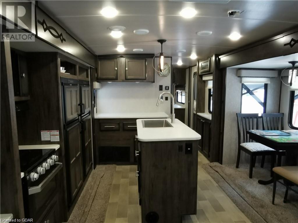 611 Oak Street, Fergus, Ontario  N1M 2W5 - Photo 12 - 40565427