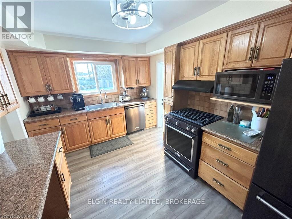 189 Locust St, St. Thomas, Ontario  N5R 2C8 - Photo 9 - X8198066
