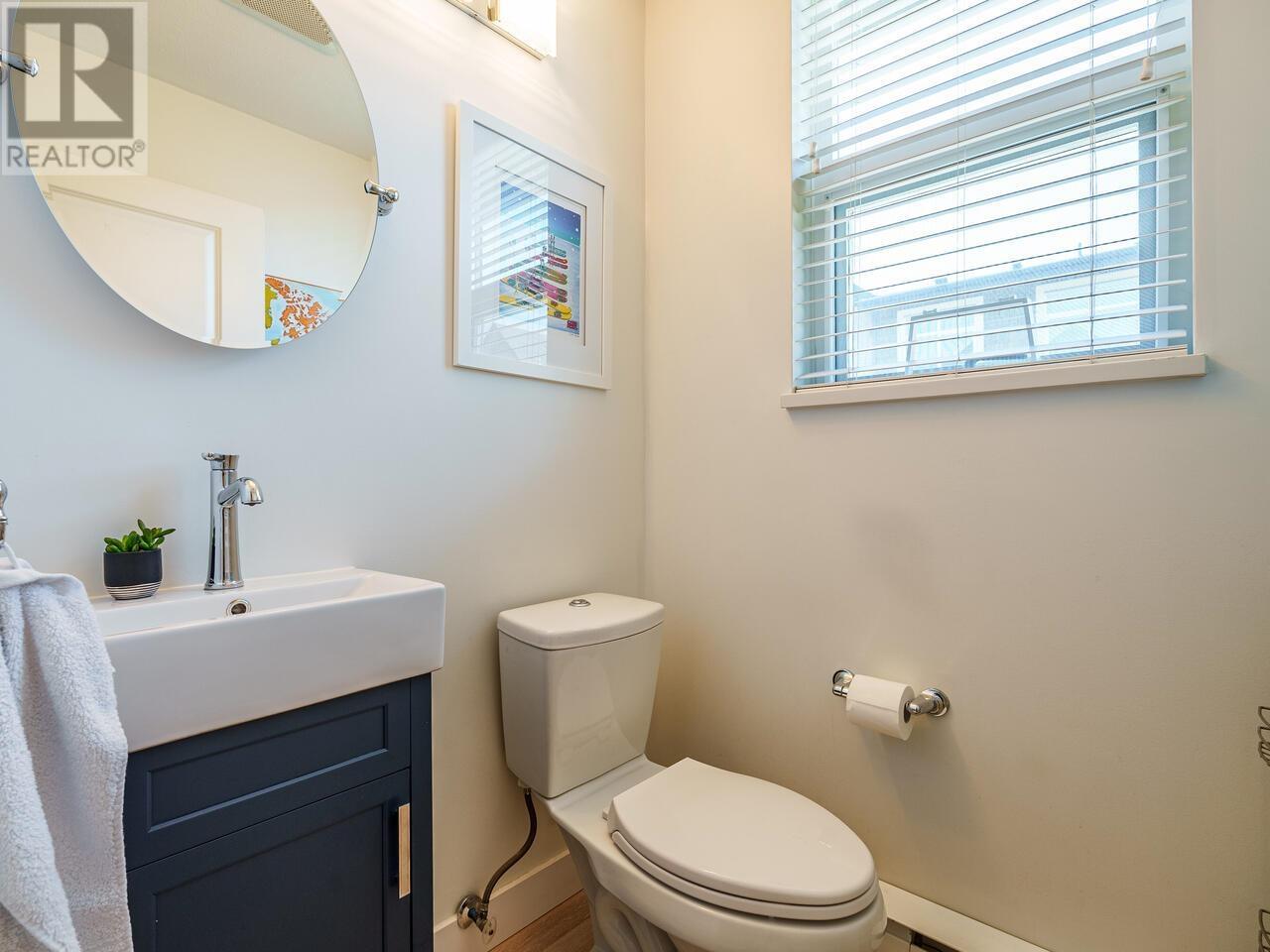 754 Orwell Street, North Vancouver, British Columbia  V7J 0A5 - Photo 10 - R2865590