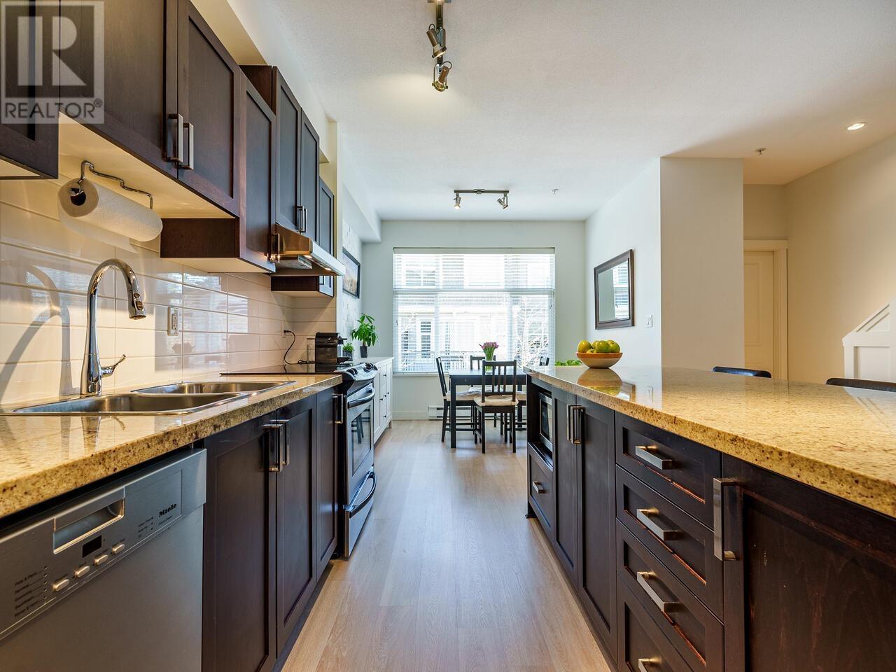 754 Orwell Street, North Vancouver, British Columbia  V7J 0A5 - Photo 32 - R2865590