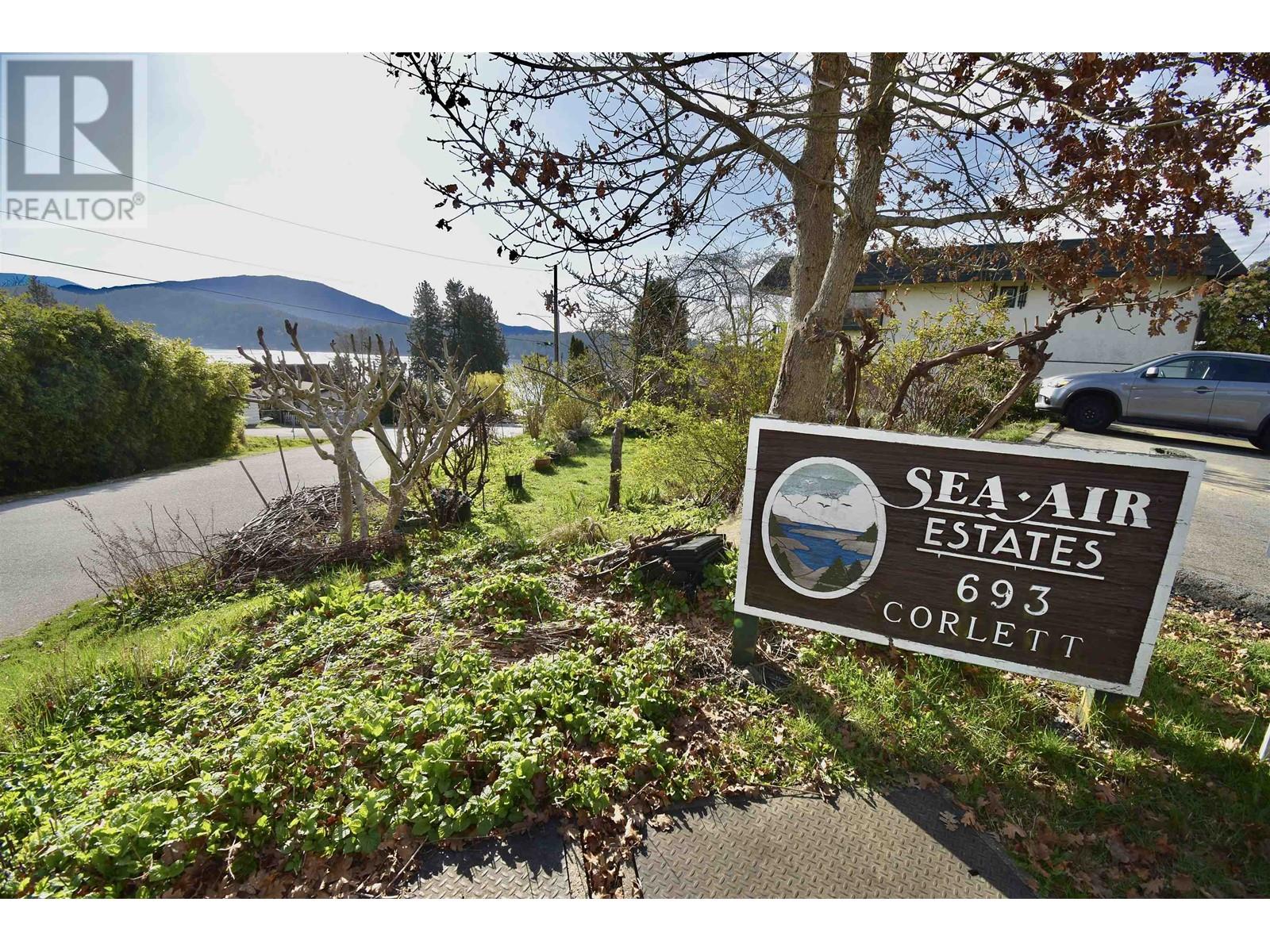 4 693 Corlett Road, Gibsons, British Columbia  V0N 1V9 - Photo 1 - R2865595